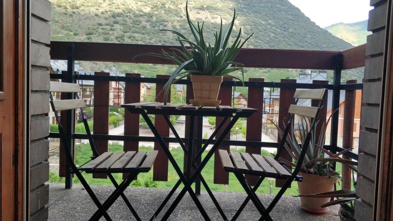 Bassiero Apartament Esterri d'Àneu Extérieur photo